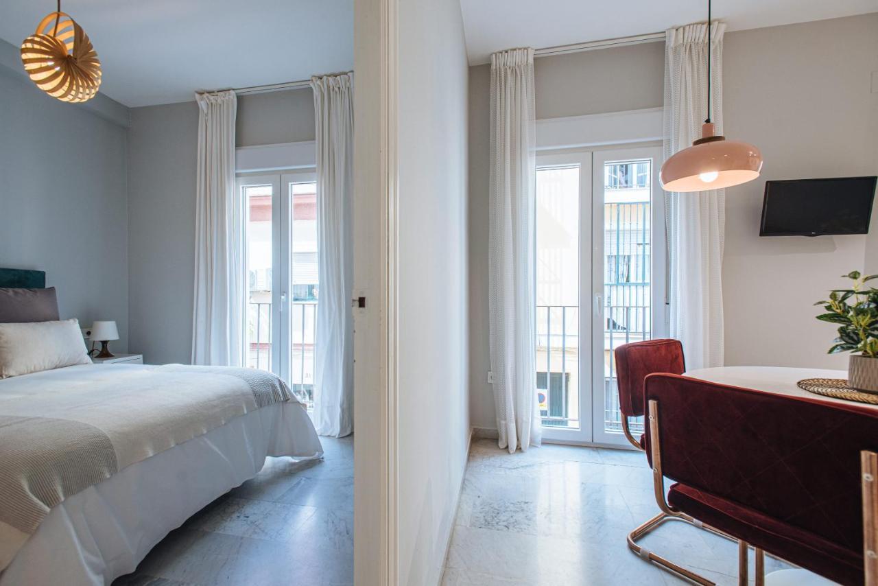 Guadalquivir Terrace Suite Apartments Севилья Экстерьер фото