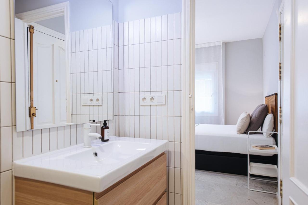 Guadalquivir Terrace Suite Apartments Севилья Экстерьер фото